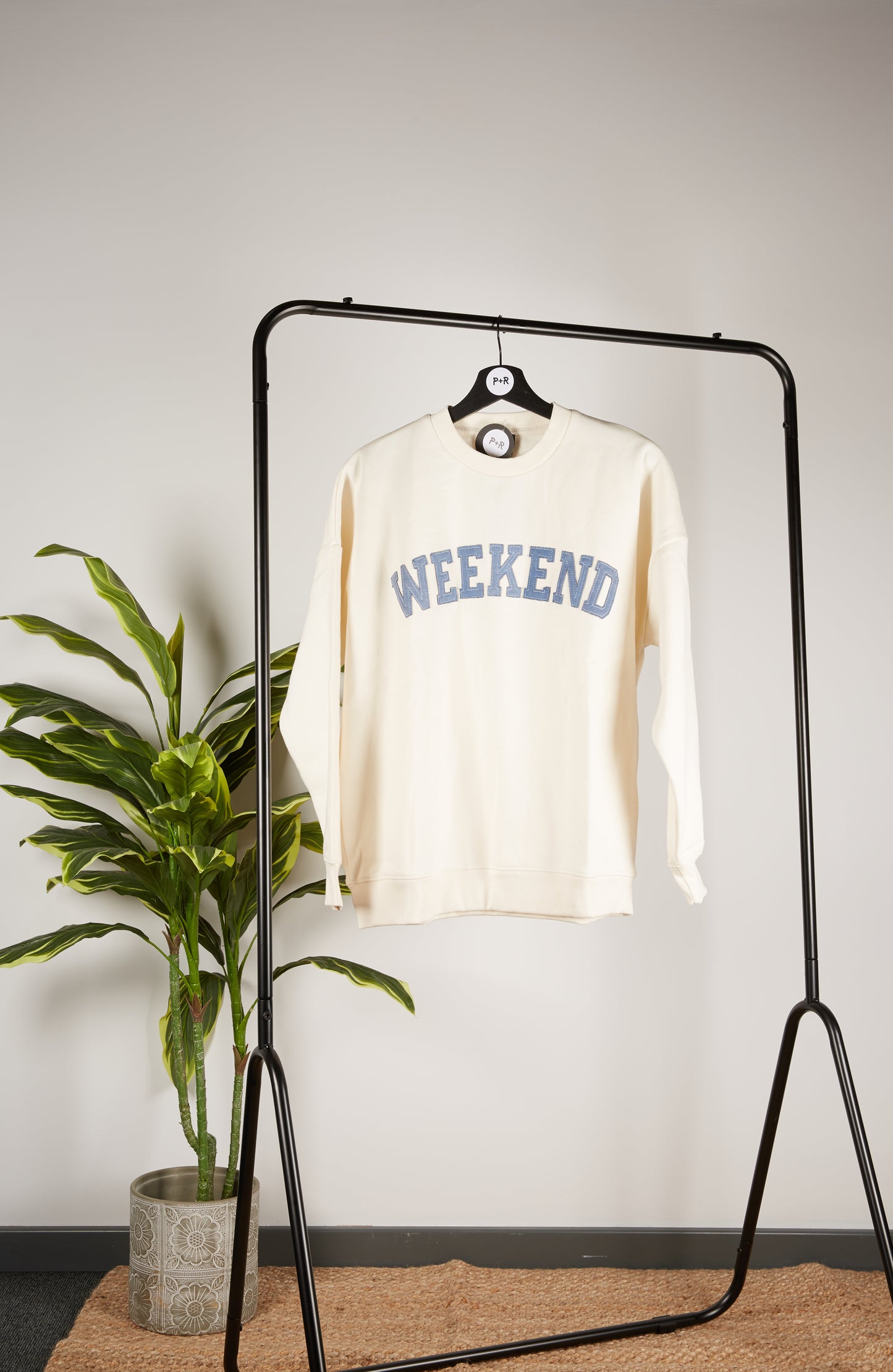 LISA 'Weekend' Slogan Sweatshirt