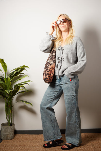ABI High waist stretchy wide-leg jeans in vintage blue