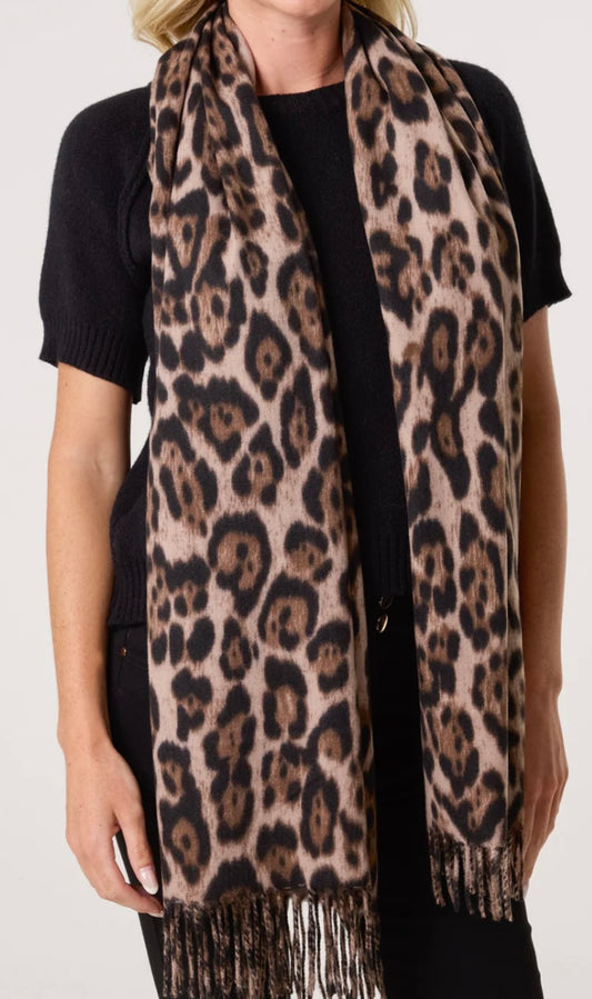 model wearing sunglasses with the sienna leopard print super soft scarf 